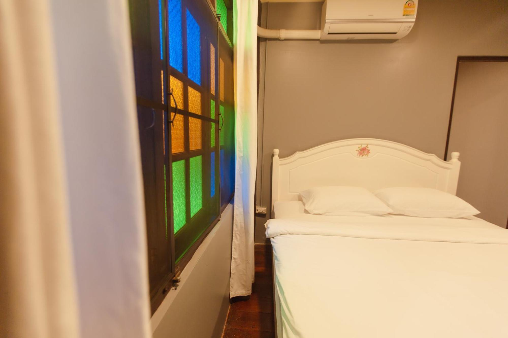 Agga Cnx Hostel Чиангмай Екстериор снимка