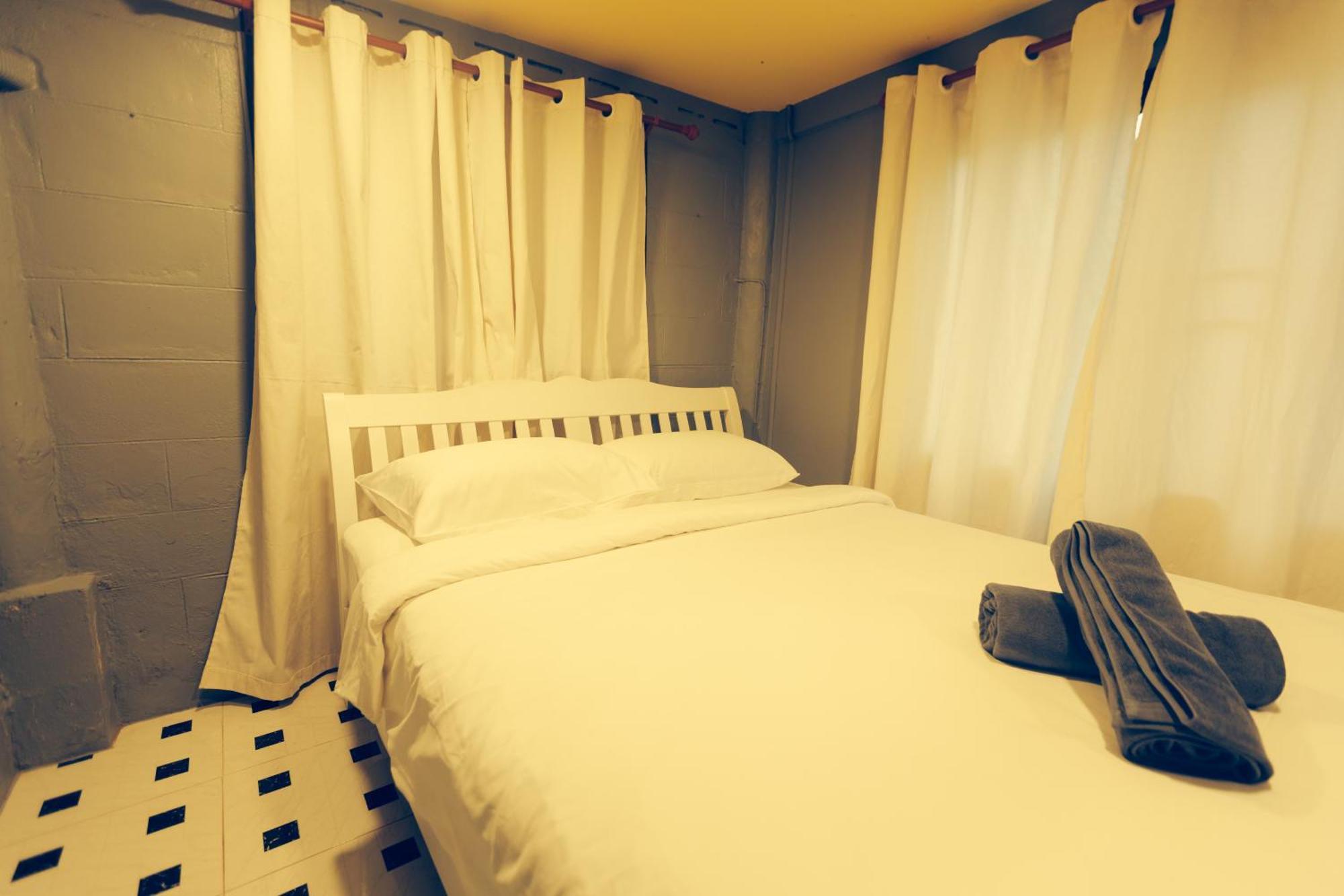 Agga Cnx Hostel Чиангмай Екстериор снимка